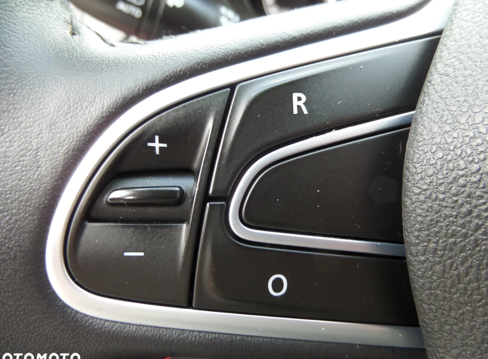 Renault Kadjar cena 54900 przebieg: 204000, rok produkcji 2018 z Rybnik małe 781